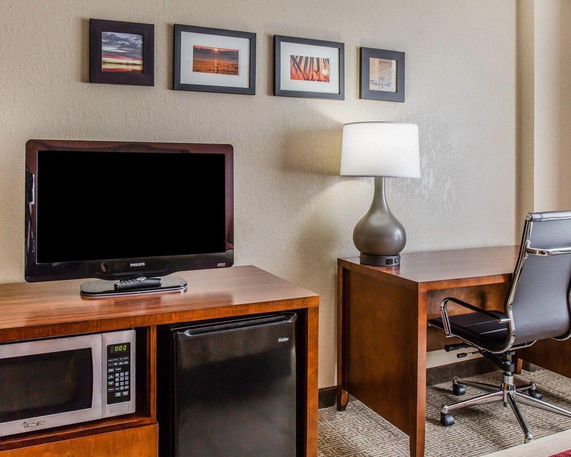 Comfort Inn & Suites Lakeland North I-4 Exteriér fotografie